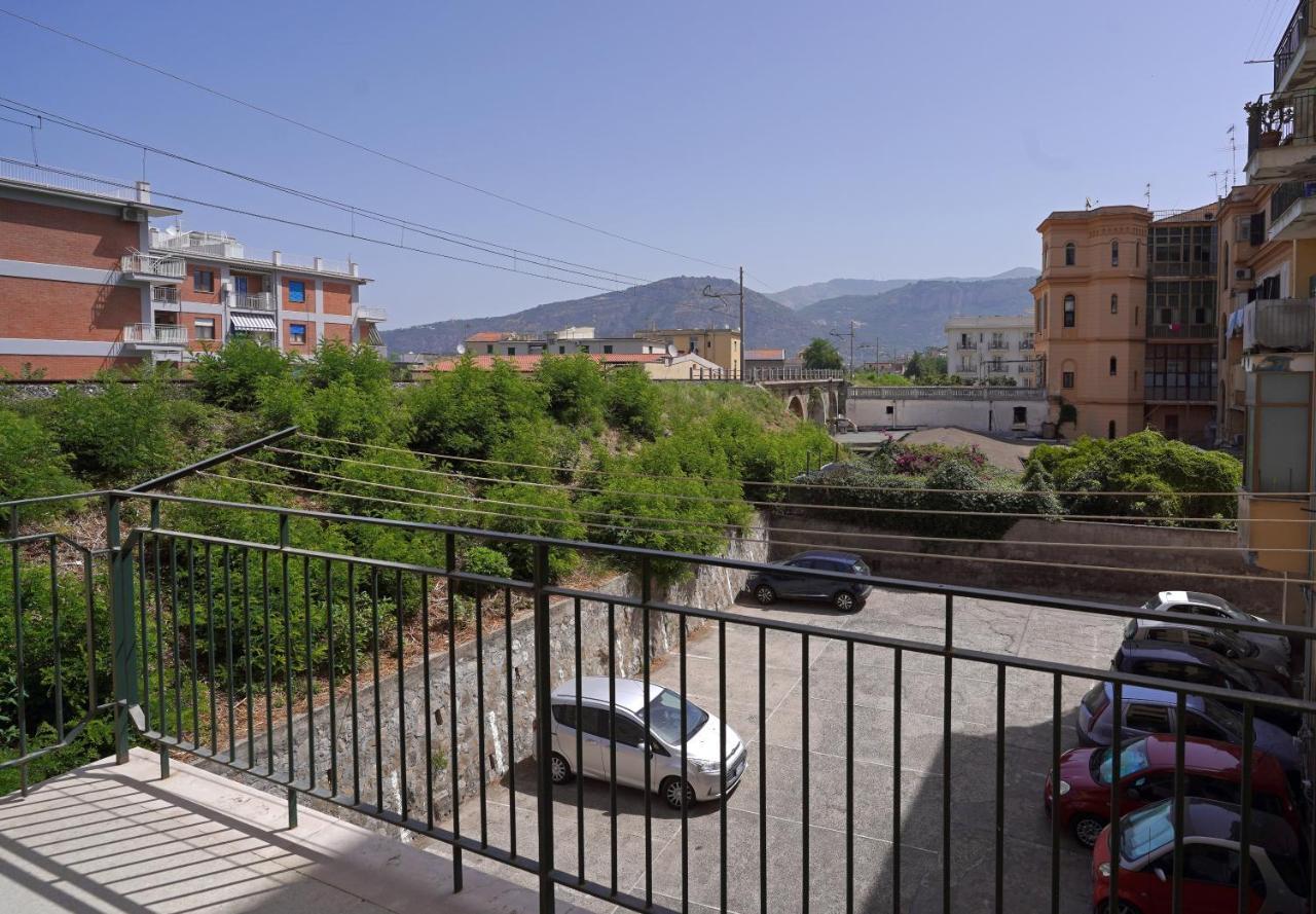Apartamento Milou'S House Sant'Agnello Exterior foto