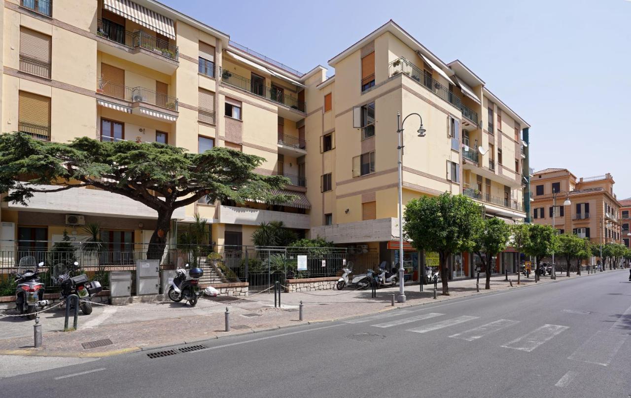 Apartamento Milou'S House Sant'Agnello Exterior foto